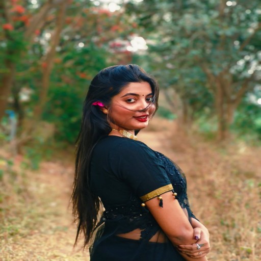Photos of Sreeja Dutta Roy on Enigmatixmedia