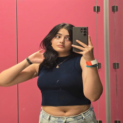 Shubhra Jha Picture
