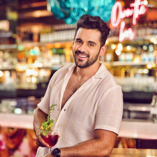 Abhishek Bajaj Picture