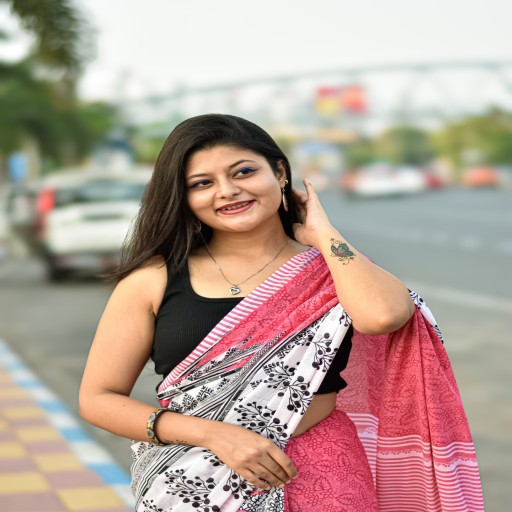 Shraddha Dutta Picture