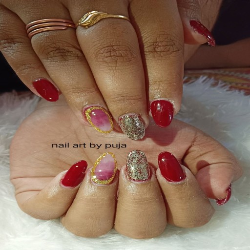 Nail Artist Puja Roy Picture